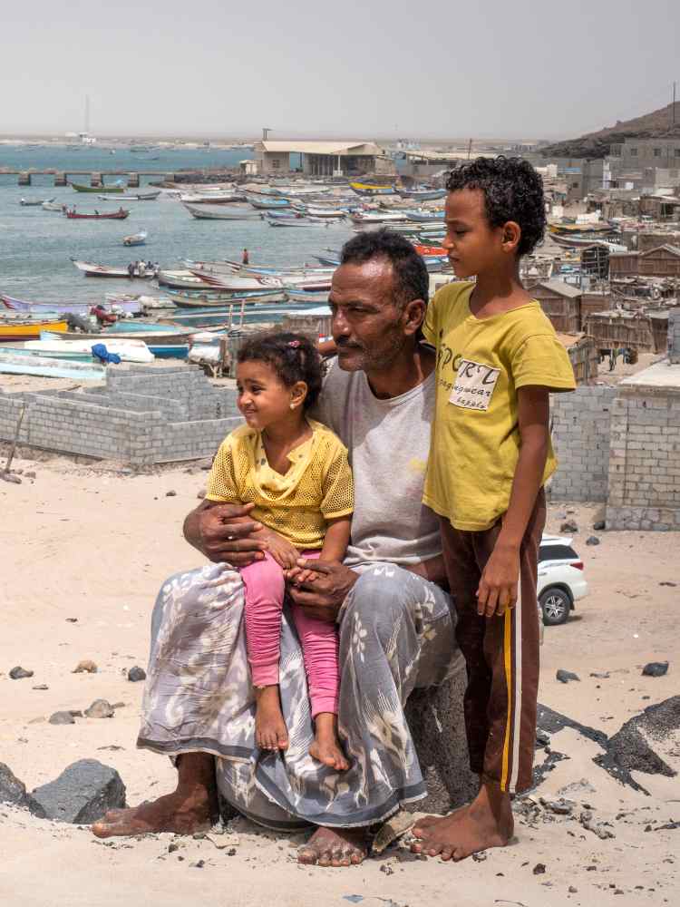 Suleiman is a fisherman from Al-Hodeidah, Yemen. Because of the war, he could not continue fishing – his only source of income. He fled to Ras Emran (Aden) where he could continue work as a fisherman. (Ingrid Prestetun/NRC)Suleiman is a fisherman from Al-Hodeidah, Yemen. Because of the war, he could not continue fishing – his only source of income. He fled to Ras Emran (Aden) where he could continue work as a fisherman. (Ingrid Prestetun/NRC)